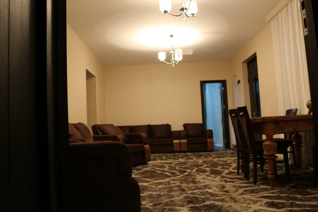 Guesthouse Suja Stepantsminda Exterior photo